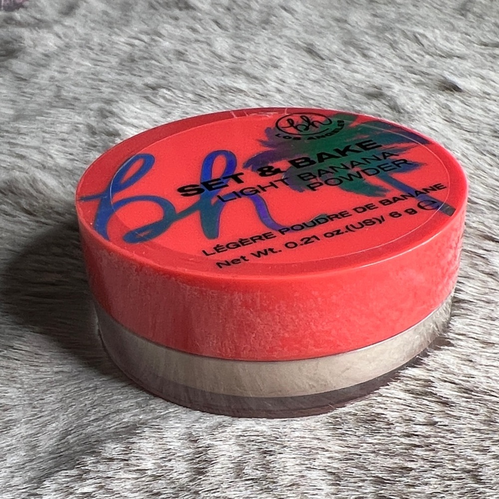 L.A. Colors Set & Bake Light Banana Powder - Picture 2 of 2